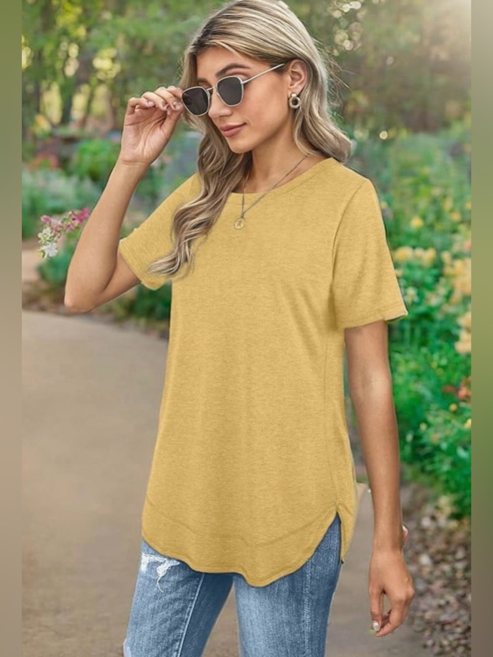 Women’s Short-Sleeve Tunic Top in Mustard Curved Hem•Size XL - Picture 4 of 5